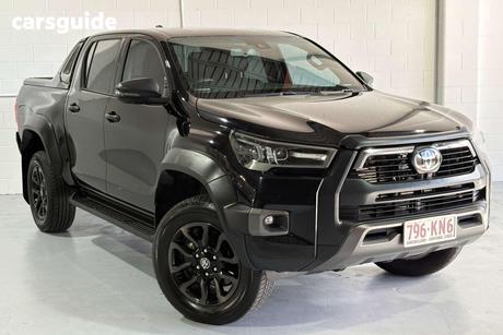 Black 2024 Toyota Hilux Double Cab Pick Up Rogue 48V (4X4)