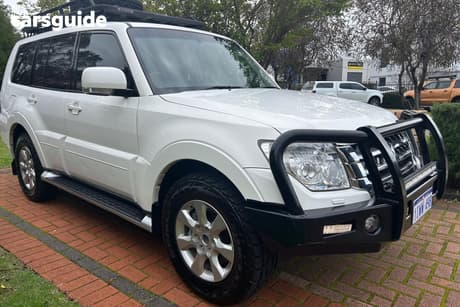 White 2019 Mitsubishi Pajero Wagon Glx (4X4) 7 Seat