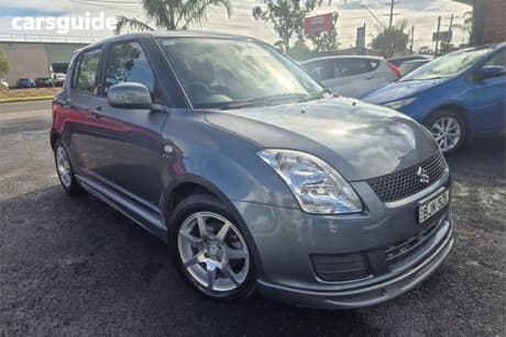 Grey 2009 Suzuki Swift Hatchback