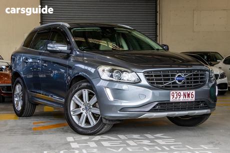 Blue 2016 Volvo XC60 Wagon T5 Luxury