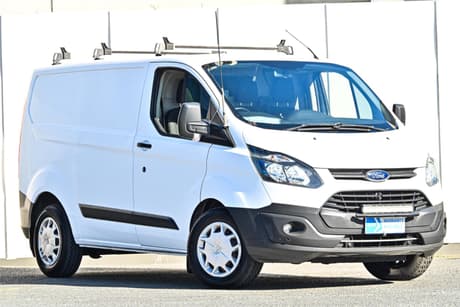 White 2017 Ford Transit Custom Van 290S (Swb)