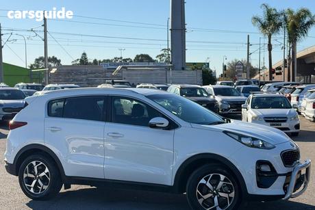 White 2019 Kia Sportage Wagon S (Fwd)