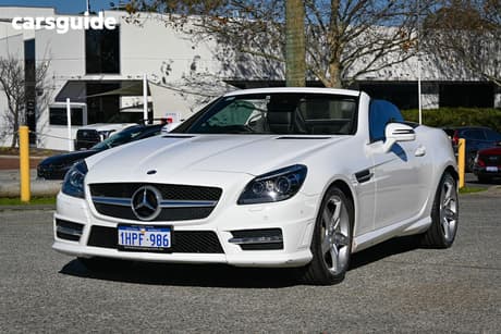 White 2015 Mercedes-Benz SLK200 Convertible 200