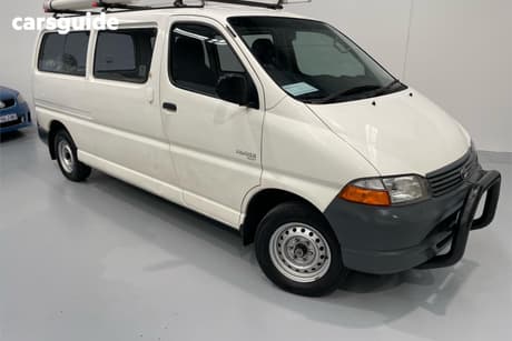 White 2002 Toyota Hiace SBV Commercial RCH22R R