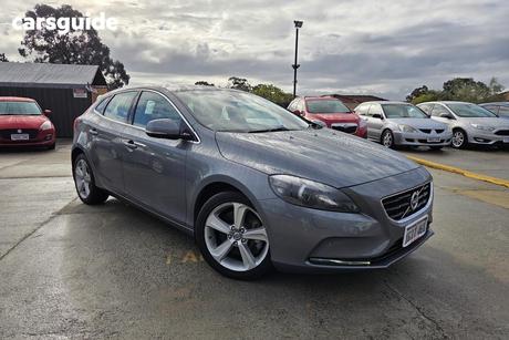 Grey 2015 Volvo V40 Hatchback T4 Luxury