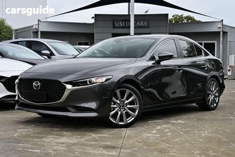 Grey 2019 Mazda 3 Sedan G20 Evolve