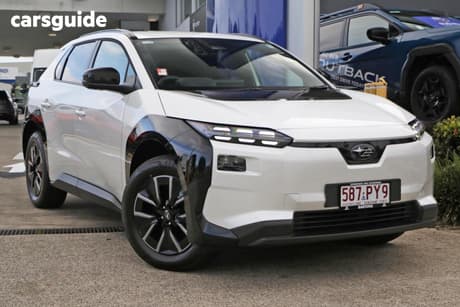 White 2025 Subaru Solterra Wagon Touring Awd