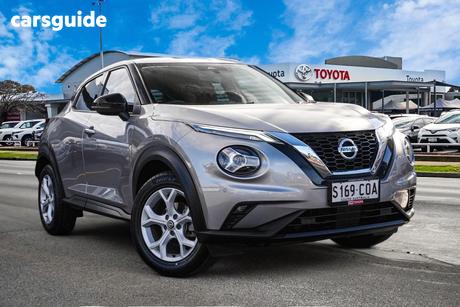 Silver 2021 Nissan Juke Hatchback St+