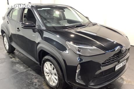 Black 2023 Toyota Yaris Cross Wagon Gx Hybrid