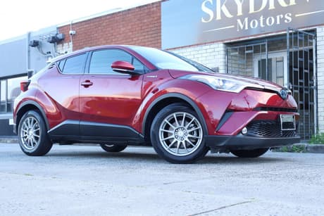 Red 2018 Toyota C-HR SUV G ZYX10