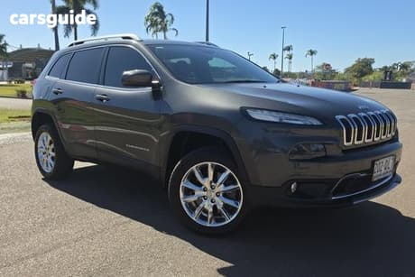 Grey 2015 Jeep Cherokee Wagon Limited (4X4)