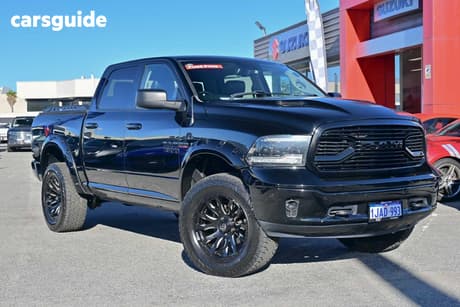 Black 2019 RAM 1500 Crew Cab Utility Laramie (4X4) Fd3.2