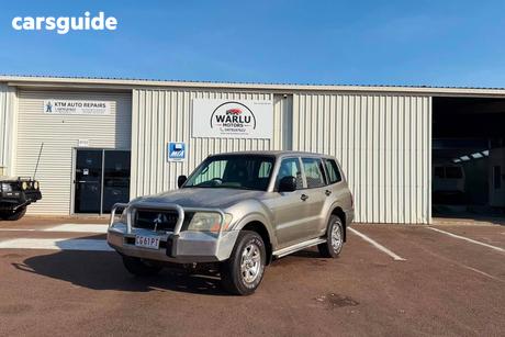 Gold 2003 Mitsubishi Pajero Wagon Glx Lwb (4X4)