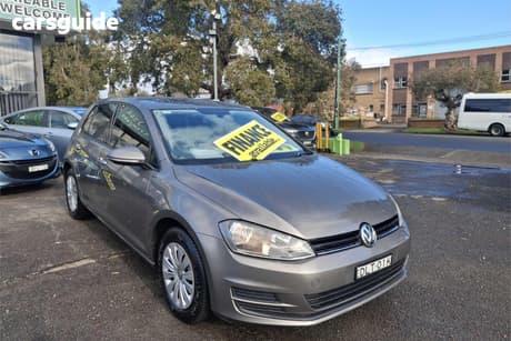 Grey 2016 Volkswagen Golf Hatchback 92 Tsi