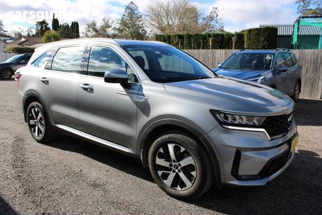 Silver 2022 Kia Sorento Wagon Sport 7 Seat
