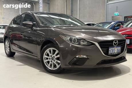 Grey 2014 Mazda 3 Hatchback Maxx