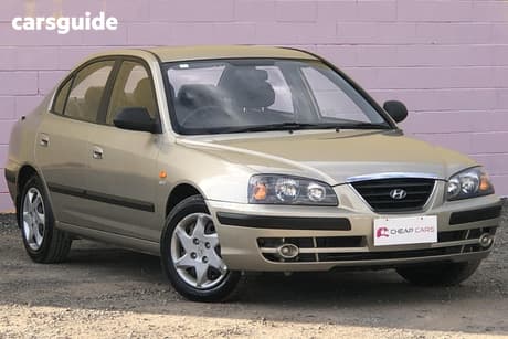 Beige 2004 Hyundai Elantra Sedan 2.0 Hvt