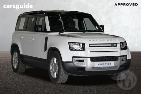 White 2025 Land Rover Defender Wagon 110 P400 S (294Kw)