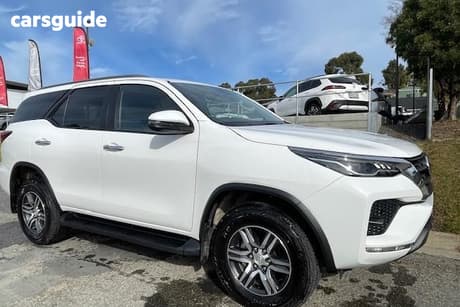 White 2024 Toyota Fortuner Wagon Gxl