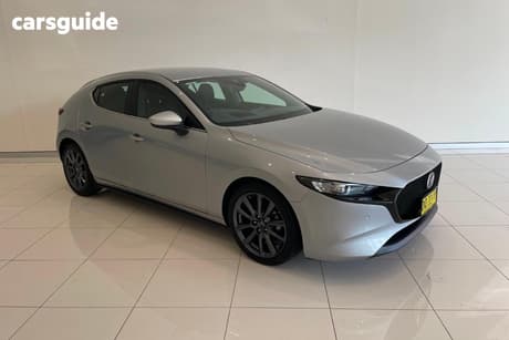 Silver 2019 Mazda 3 Hatchback G20 Evolve