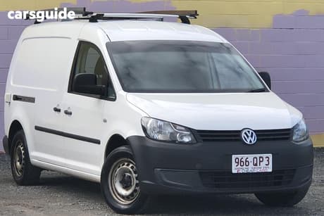 White 2010 Volkswagen Caddy Van Maxi Tsi175
