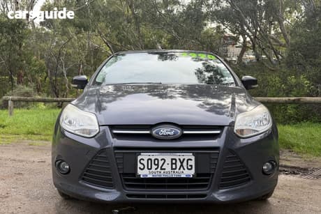 Grey 2014 Ford Focus Hatchback Trend