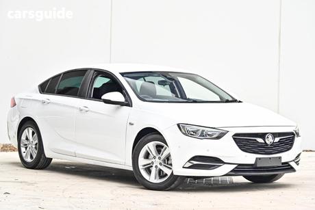 White 2020 Holden Commodore Liftback Lt