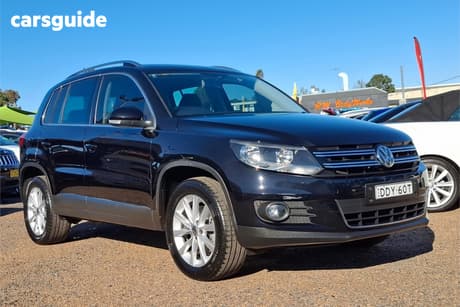 Black 2015 Volkswagen Tiguan Wagon 132 Tsi (4X4)