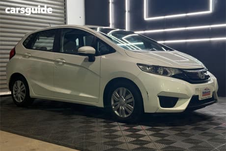 White 2015 Honda Jazz Hatchback Vti