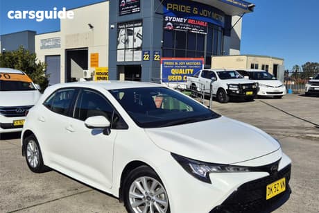 White 2024 Toyota Corolla Hatchback Ascent Sport