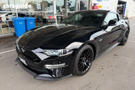 Black 2018 Ford Mustang Coupe Fastback Gt 5.0 V8