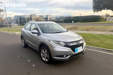 Silver 2017 Honda HR-V Wagon Vti-S