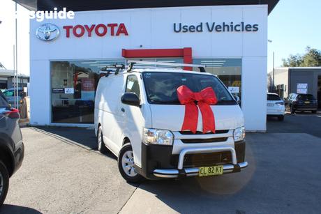 White 2016 Toyota HiAce Van Lwb