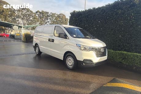 White 2020 Hyundai Iload Van 3S Liftback