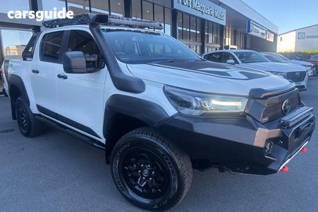 White 2021 Toyota Hilux Double Cab Pick Up Rugged X (4X4)