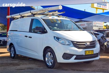 White 2021 LDV G10+ Van Barn Door