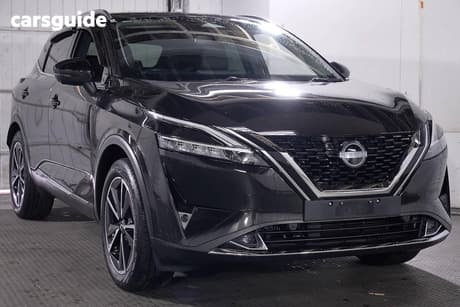 Black 2023 Nissan Qashqai Wagon St-L
