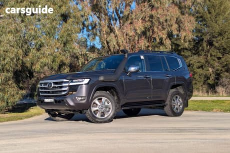 Grey 2023 Toyota Landcruiser Wagon Lc300 Sahara (4X4)