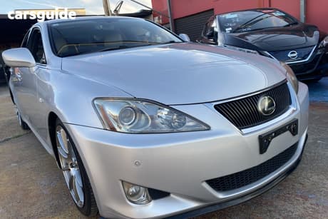 Silver 2007 Lexus IS350 Sedan