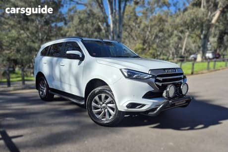 White 2022 Isuzu MU-X Wagon Ls-U (4X4)