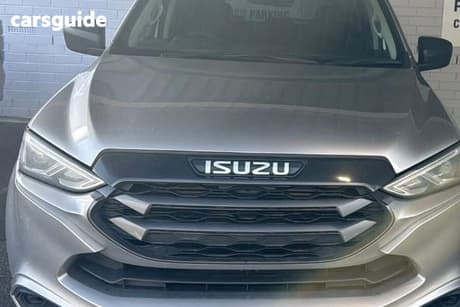 Silver 2021 Isuzu MU-X Wagon Ls-M (4X2)