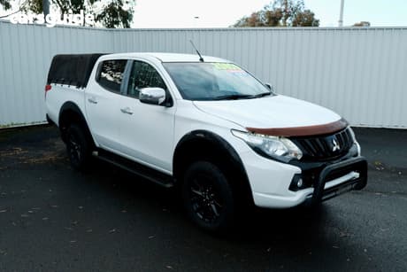 White 2017 Mitsubishi Triton Dual Cab Utility Gls (4X4)