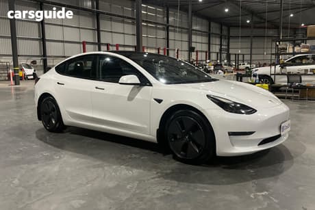 White 2023 Tesla Model 3 Sedan Long Range