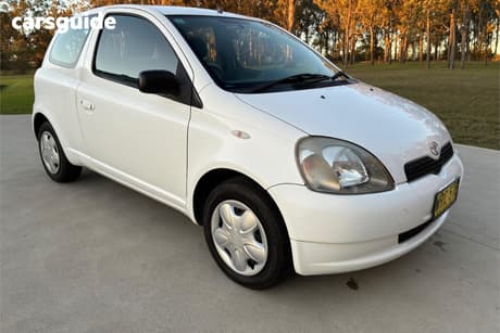 White 2000 Toyota Echo Sedan