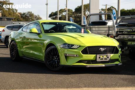 Green 2020 Ford Mustang Fastback Gt 5.0 V8