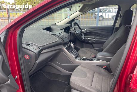 Red 2015 Ford Kuga Wagon Ambiente (Fwd)