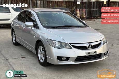 Silver 2010 Honda Civic Sedan Vti Le