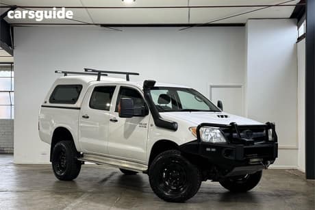White 2005 Toyota Hilux Dual Cab Pick-up Sr (4X4)