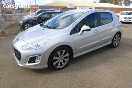 Silver 2013 Peugeot 308 Hatchback Active Hdi
