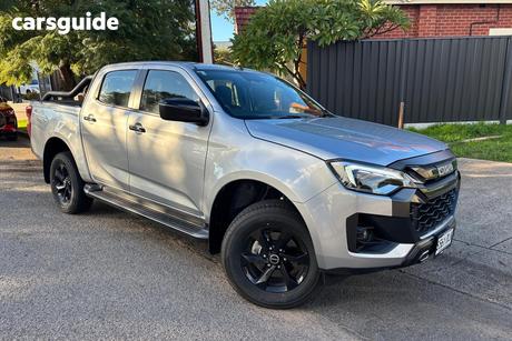 Silver 2026 Isuzu D-MAX Crew Cab Utility X-Rider (4X4)